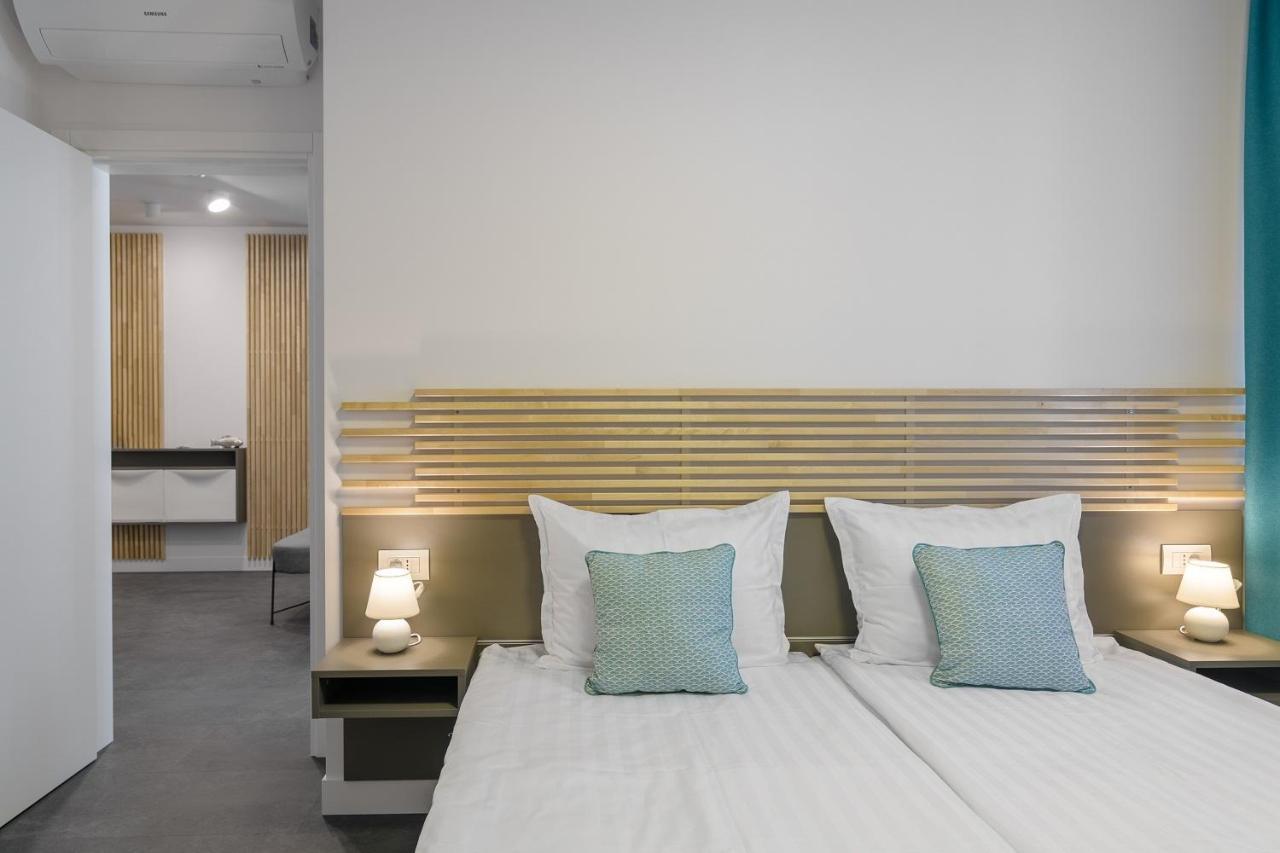 Freddo Apartment - Coral Residence Complex With Parking & Pool Varna Exterior photo